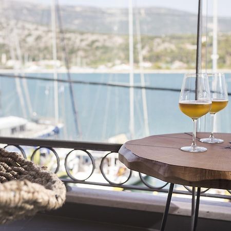 Argostoli Marina Suites Exterior photo