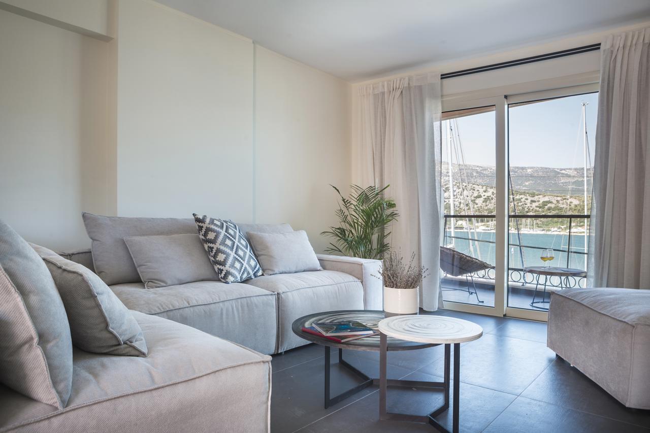 Argostoli Marina Suites Exterior photo