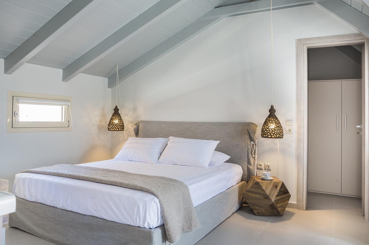 Argostoli Marina Suites Exterior photo